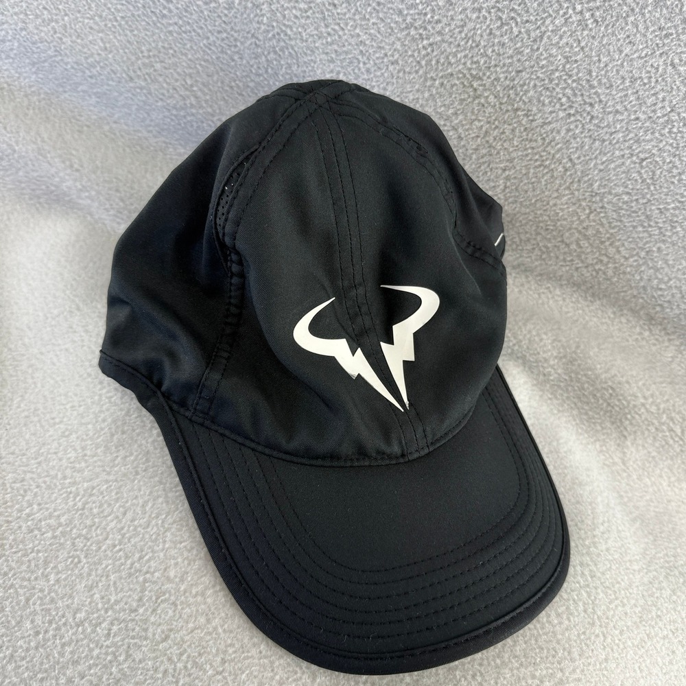 Nike Hat Mens Adjustable Black Rafael Nadal Bull Logo Tennis Featherlight DriFit - Picture 4 of 8